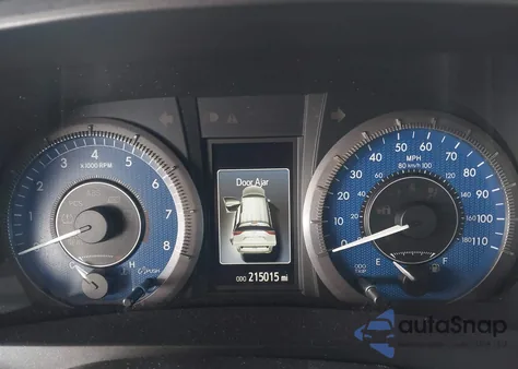 2018 Toyota Sienna Xle 7 Passenger z USA, uszkodzony, nr VIN 5TDDZ3DC9JS194491